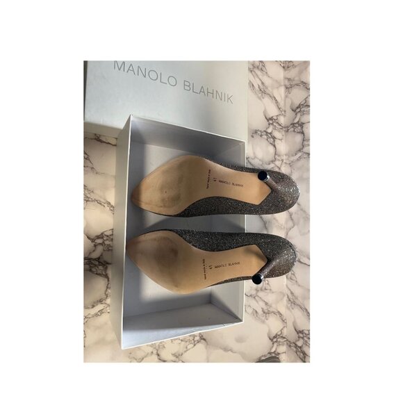 MANOLO BLAHNIK HANGISI GOLD GLITTER HEELS - Picture 8 of 8